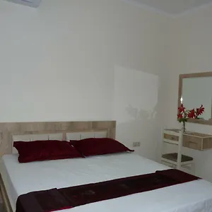 Dejvi Apartament